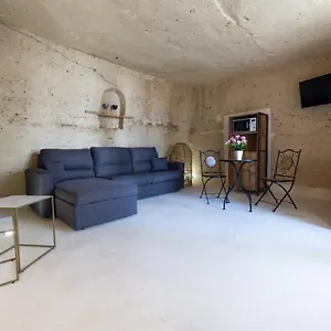  Casa vacanze Bellissima Grotta In Baglio Antico Favignanese - Casevacanza - Il Baglio Di Sant'anna Italia